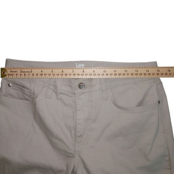 Riders By Lee Mid Rise Capri Biege Jeans Womens Size 8M - Picture 6 of 8